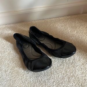 Dexflex Black Flats